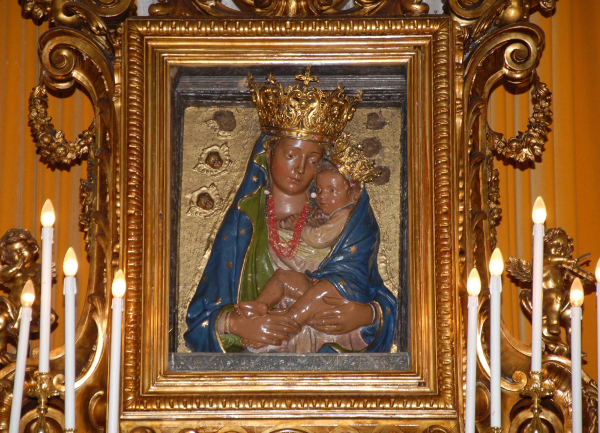 Our Lady of the Snow - Torre Annunziata | Secret World Trip Planner