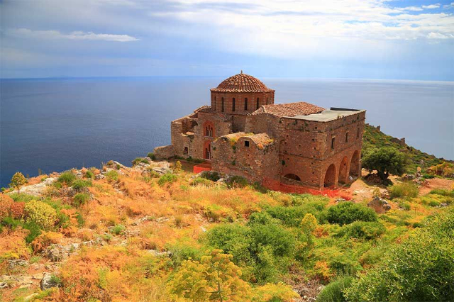 L'église Agia Sofia - Monemvasia | Secret World Trip Planner
