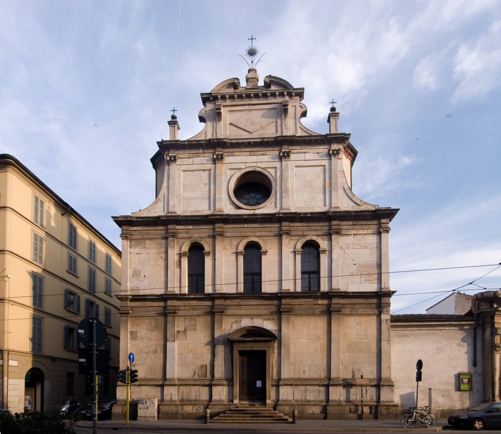چرچ کی سان ماریزیو امام Monastero Maggiore - Milano | Secret World Trip Planner