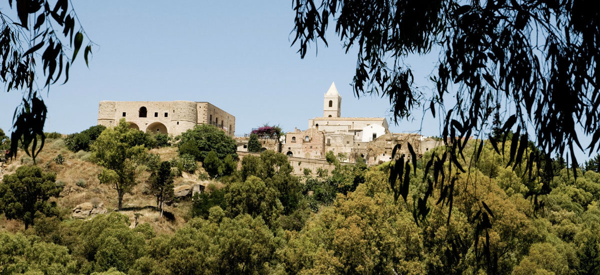 Palazzo Margherita και Francis Ford Coppola - Bernalda | Secret World Trip Planner