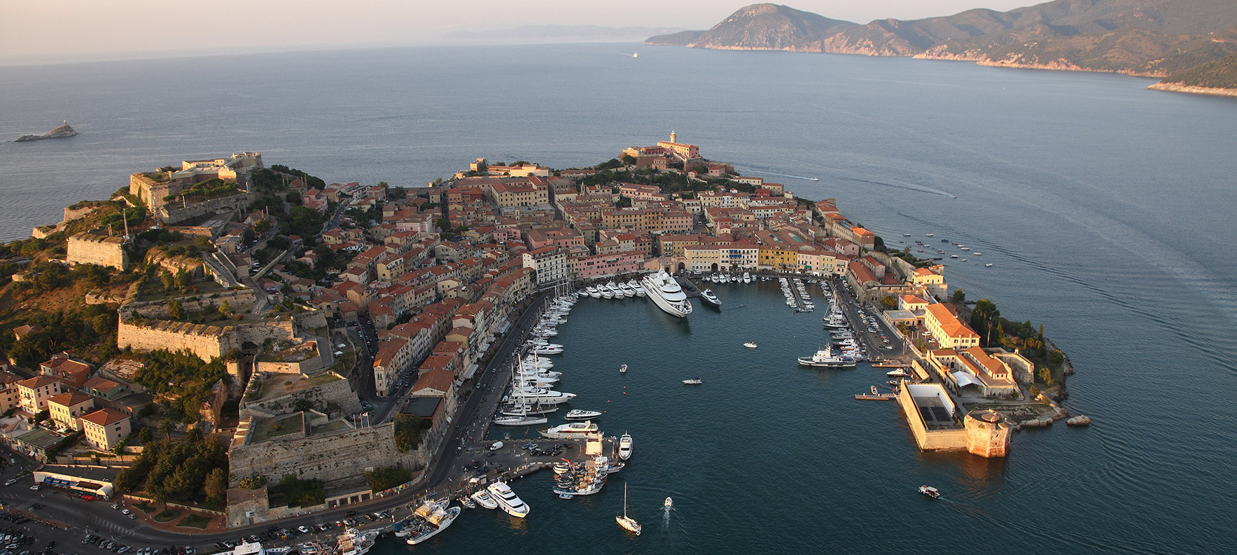 Portoferraio, drošākā osta pasaulē - Portoferraio | Secret World Trip Planner