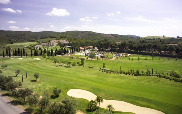 મેટાપોન્ટો ગોલ્ફ ક્લબ - Metaponto | Secret World Trip Planner