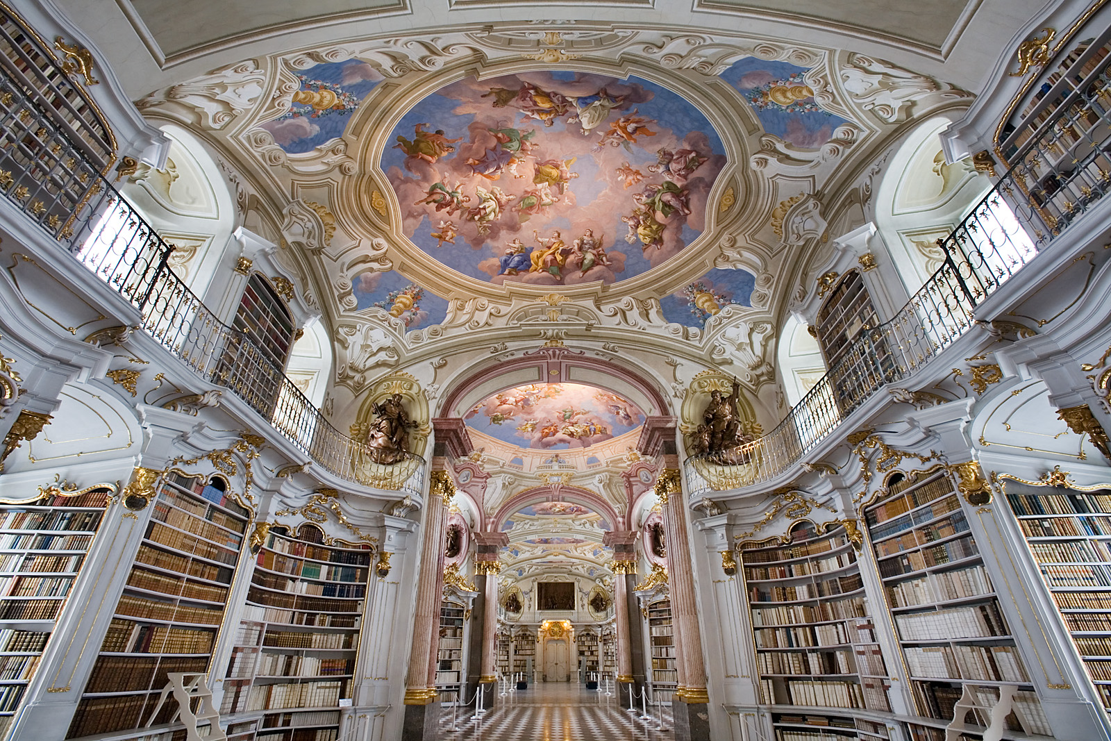 Abbaye bénédictine d'Admont - Admont | Secret World Trip Planner