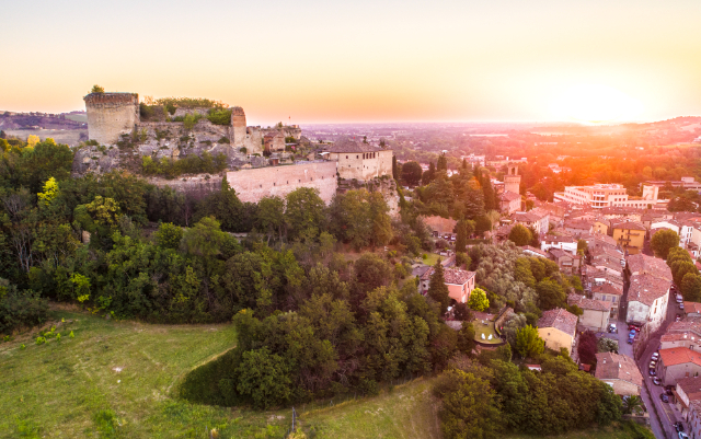 Castrocaro Terme dan Tanah Matahari - Terra del Sole | Secret World Trip Planner