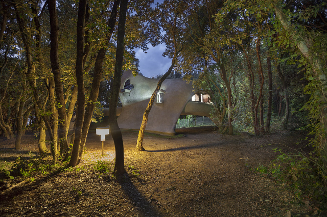 Saldarini maja - Baratti | Secret World Trip Planner