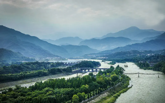 Dujiangyan Irrigation System - Chengdu | Secret World Trip Planner