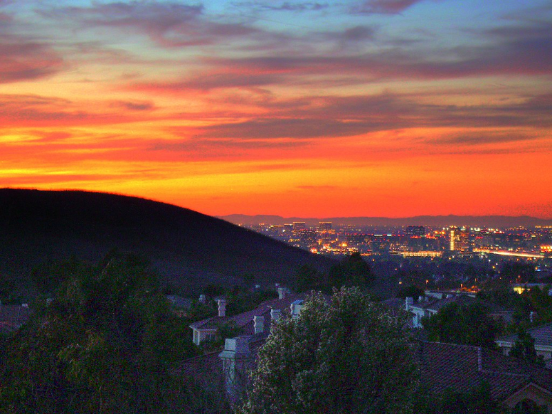 Lever de soleil à Turtle Rock Hill - Irvine | Secret World Trip Planner