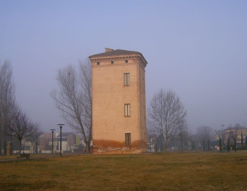 Falconiera-tårnet i Poggio Rusco - Torre Falconiera | Secret World Trip Planner