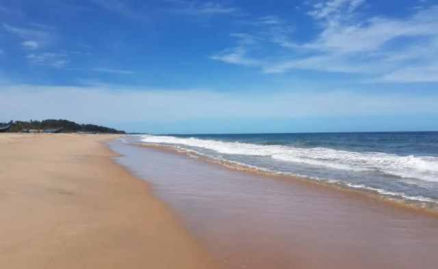 Kallady Strand - Kallady | Secret World Trip Planner