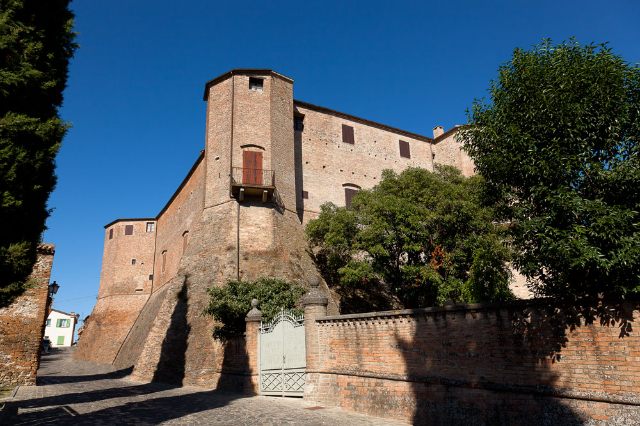 ป้อมปราการมาลาเตสตา - Santarcangelo di Romagna | Secret World Trip Planner