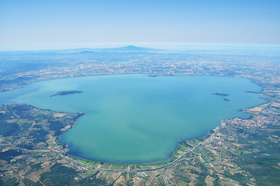 Jezero Trasimeno - Lago Trasimeno | Secret World Trip Planner