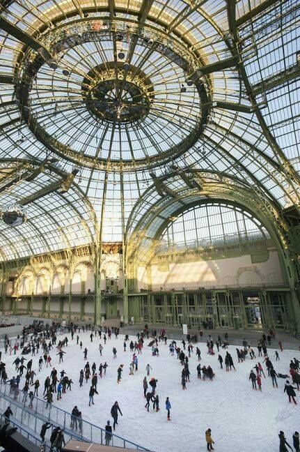 Büyük Palais - Paris | Secret World Trip Planner