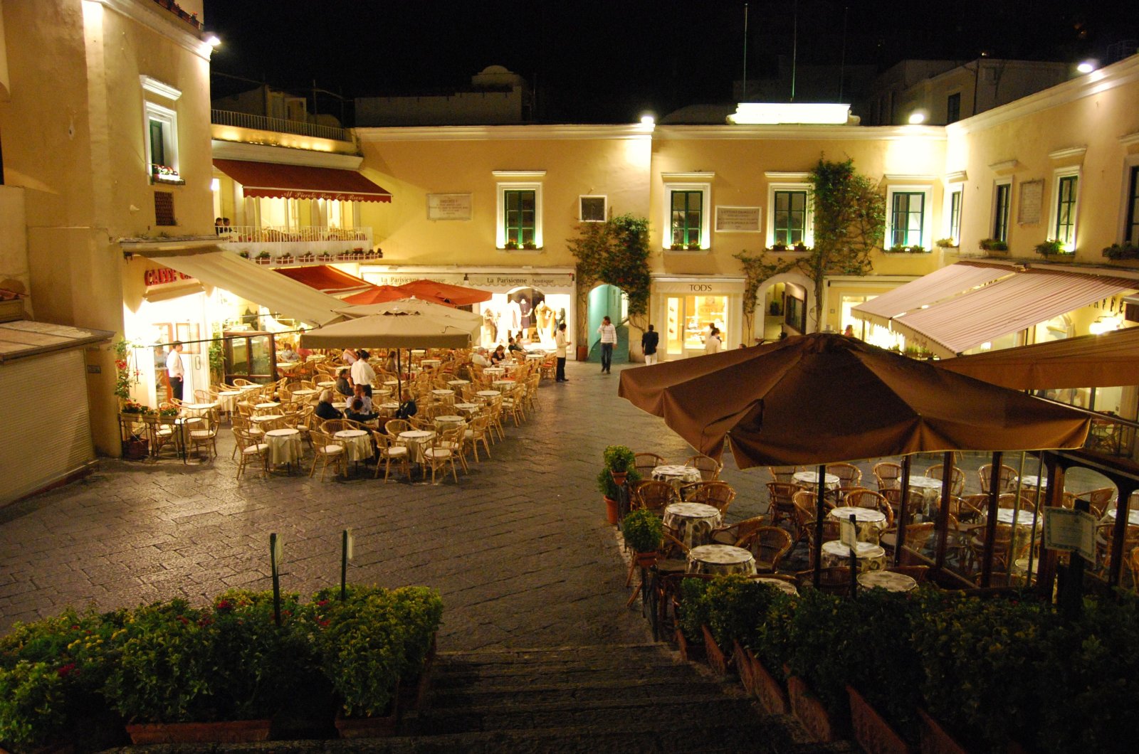 Ünlü Capri Adası, çağdaş jet setinin oyun alanı-gizli Dünya - Capri | Secret World Trip Planner