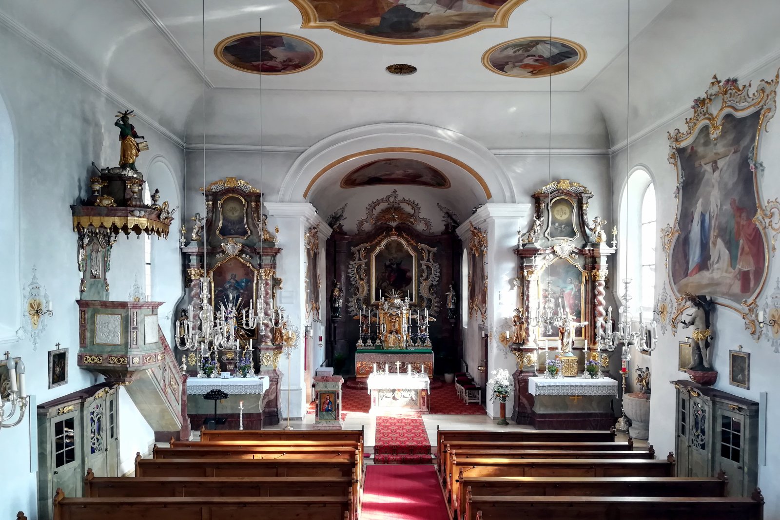Regensburg, a perfect medieval town - Mintraching | Secret World Trip Planner