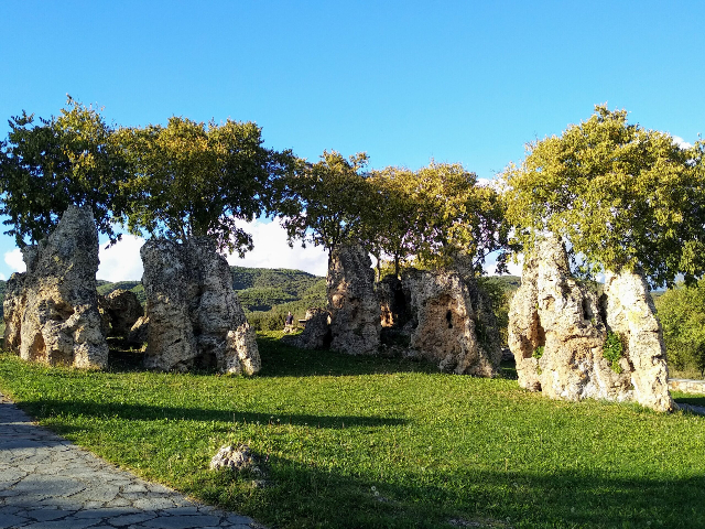 Roccia della Ninfa - Nymfopetra | Secret World Trip Planner