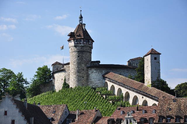 Shaffxauzendagi Munot qal'asi - Schaffhausen | Secret World Trip Planner