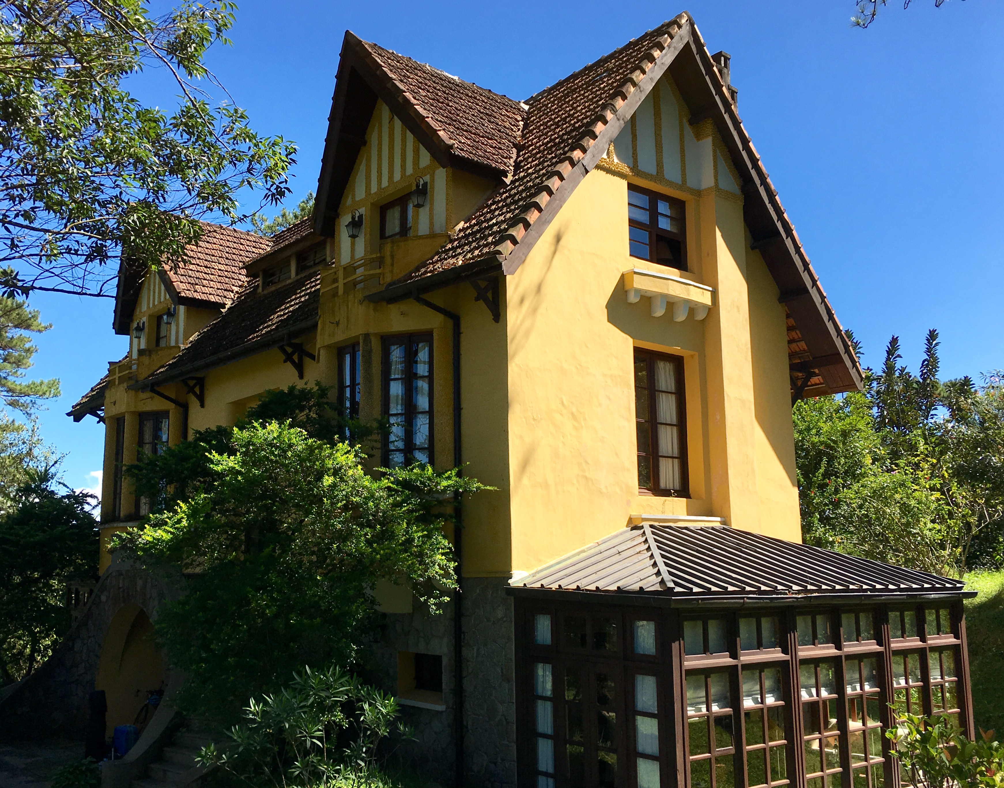 Queen Nam Phuong’s palace - Thành phố Đà Lạt | Secret World Trip Planner