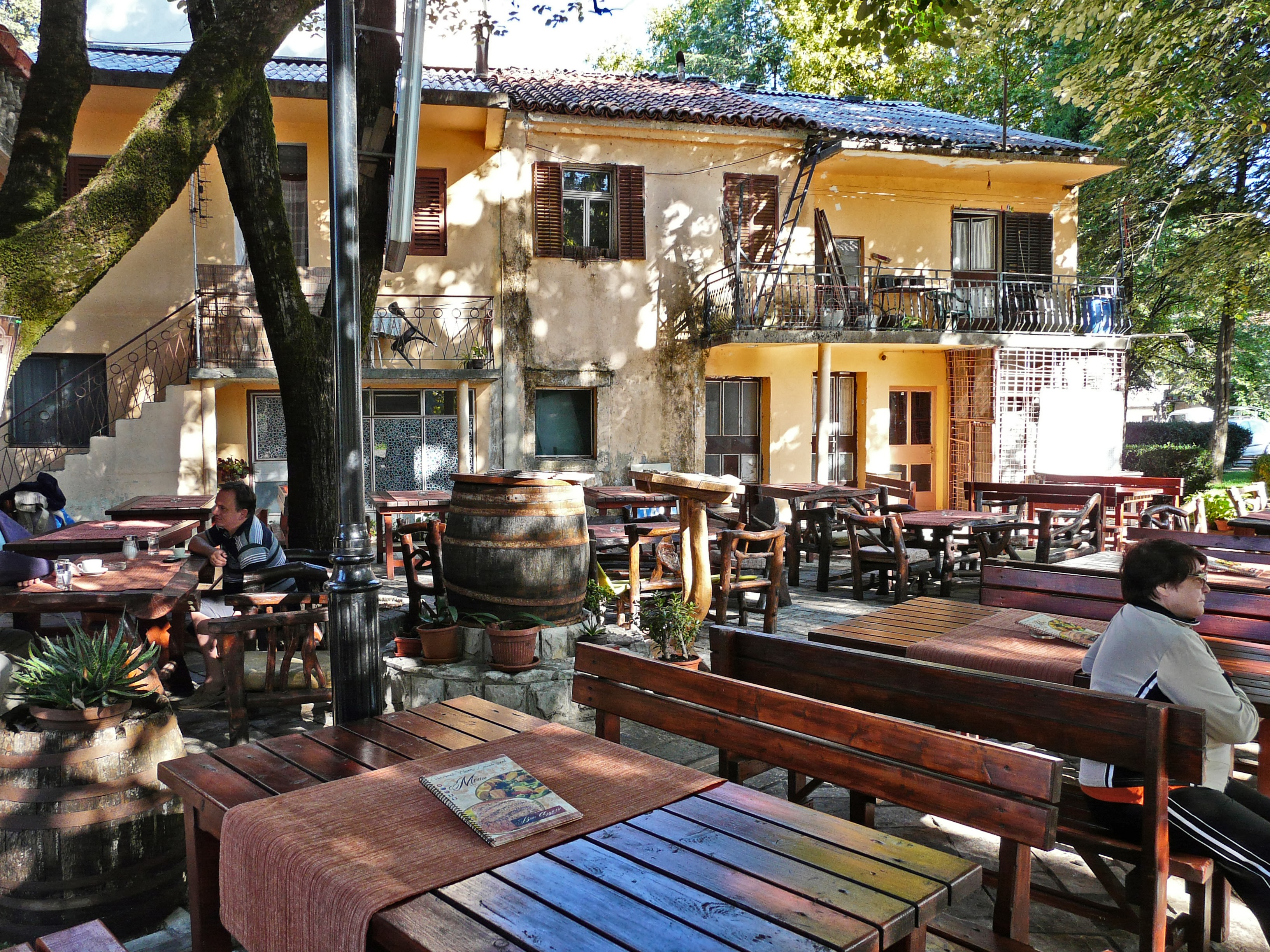 The Balkans’ largest lake : Skadar - Вирпазар | Secret World Trip Planner