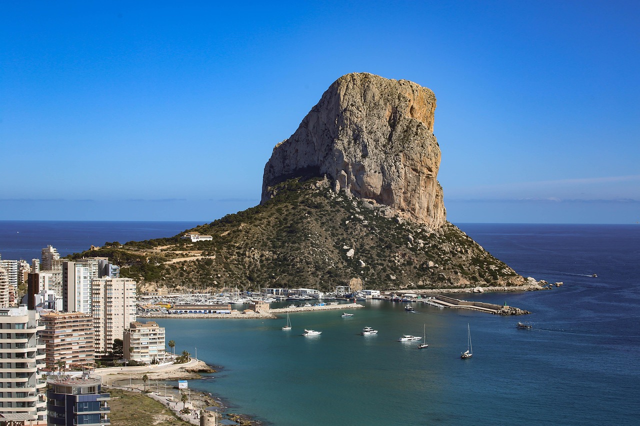 Calpe et le Peñon de Ifach - Calp | Secret World Trip Planner