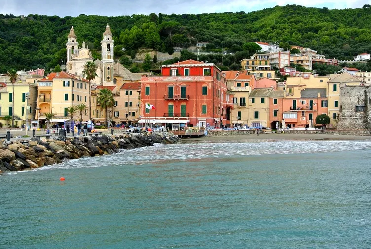 Laigueglia, forn veiði þorpinu - Laigueglia | Secret World Trip Planner