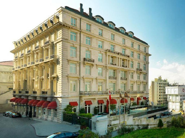 Pera Palace Hotel - Tepebaşı Cd. No:52 | Secret World Trip Planner