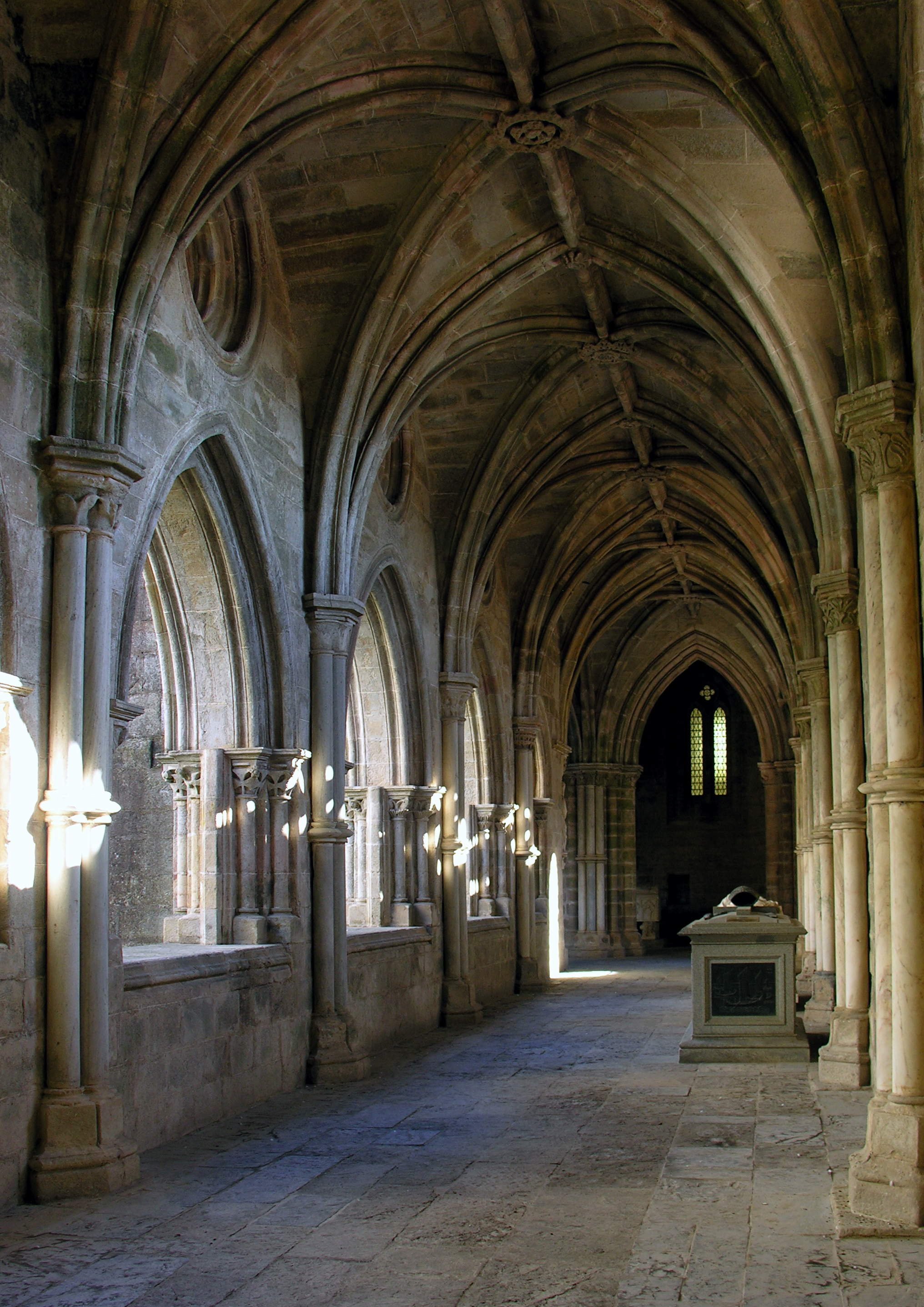 La cattedrale di Évora - Évora | Secret World Trip Planner