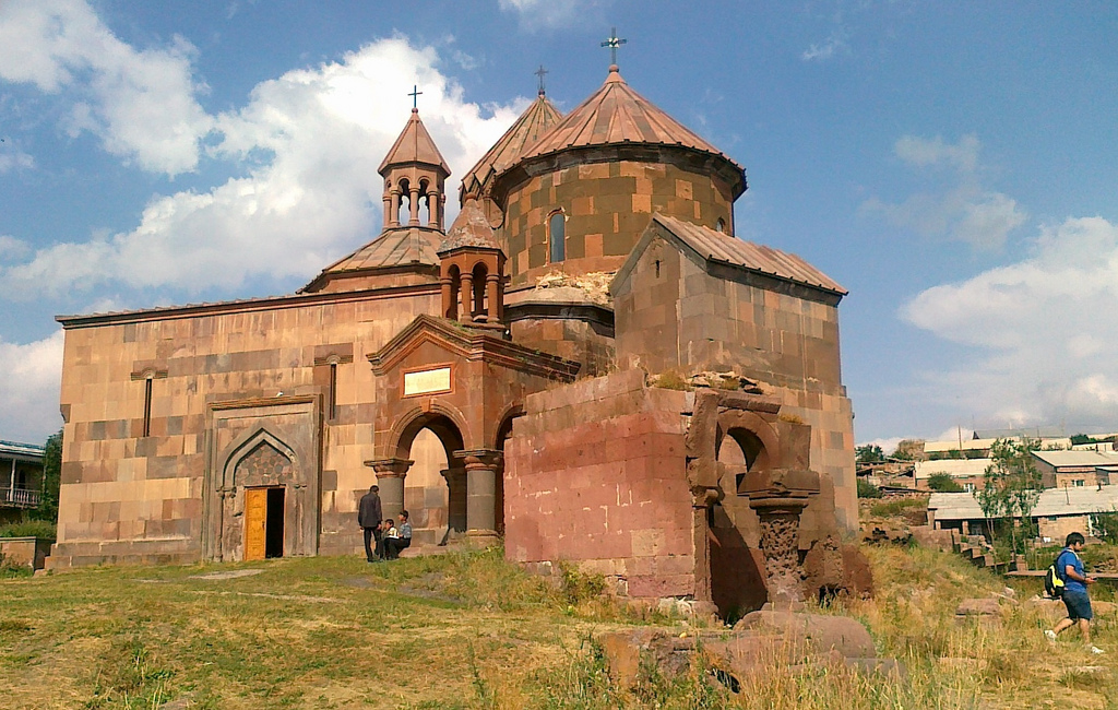 Monastero di Harichavank - Harich | Secret World Trip Planner