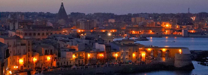 Syracuse and the rocky necropolis of Pantalica - Siracusa SR | Secret World Trip Planner