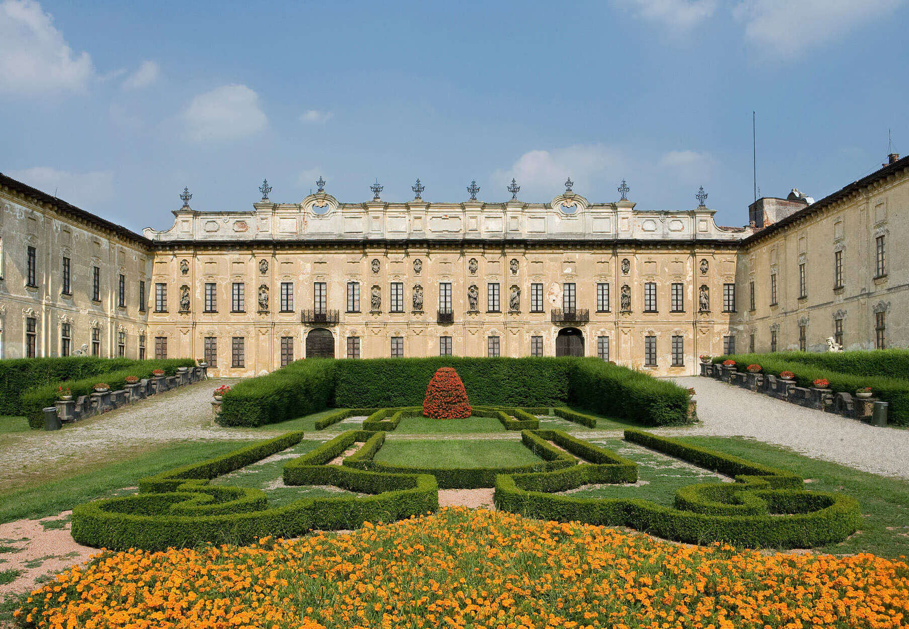 Villa Arconati, sedikit Versailles di pintu Milan - Castellazzo | Secret World Trip Planner
