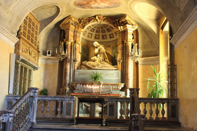Real Church of St. Lawrence - Torino | Secret World Trip Planner