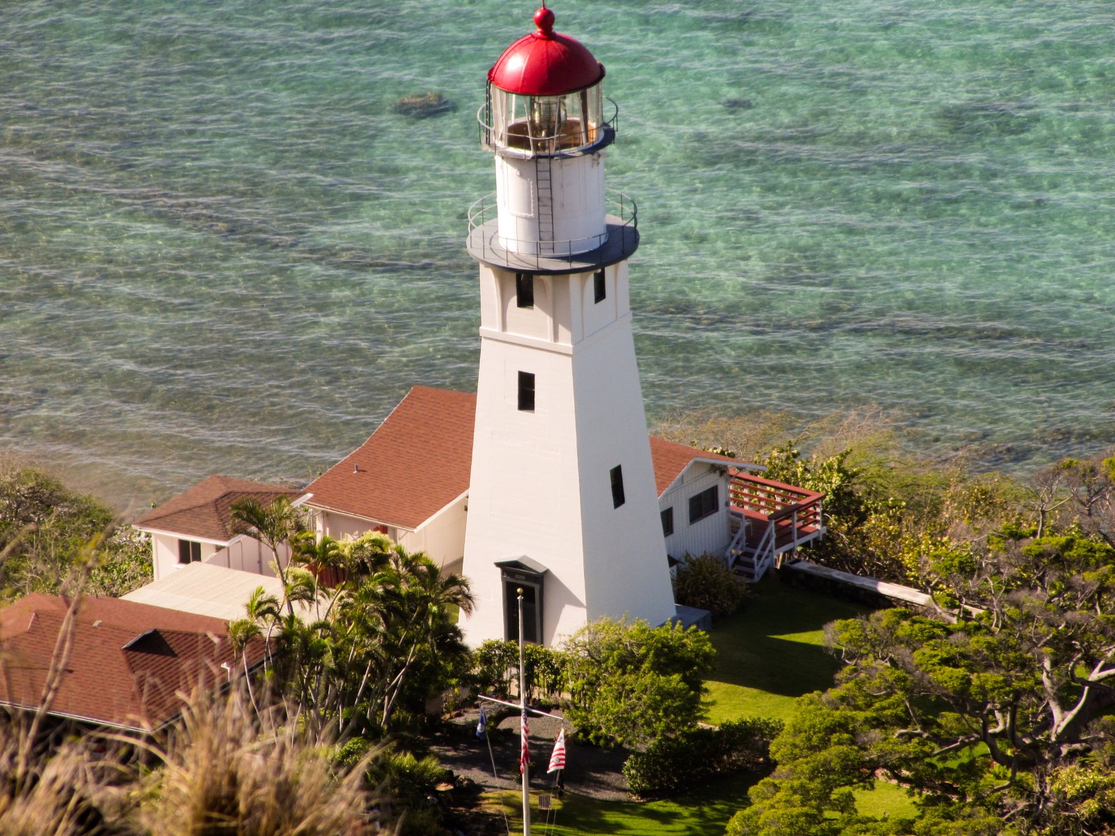 Diamond Head Lighthouse - Honolulu | Secret World Trip Planner
