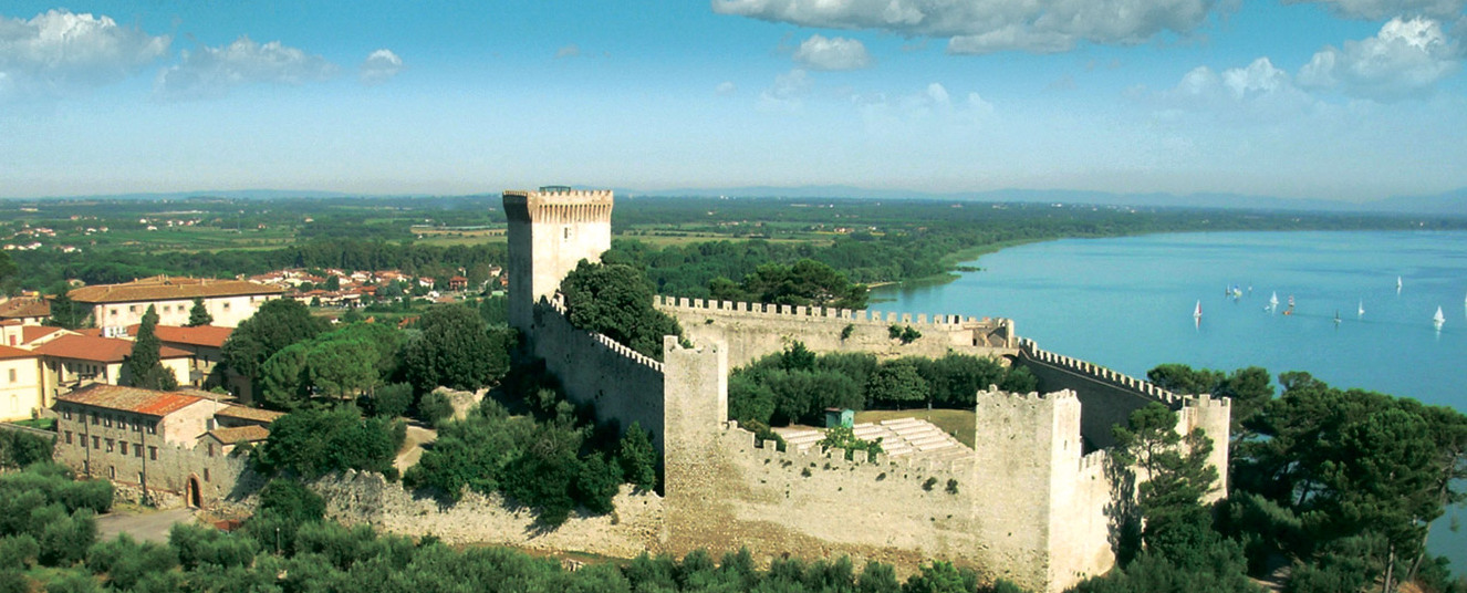 Den middelalderlige fæstning Castiglione del Lago - Castiglione del Lago | Secret World Trip Planner