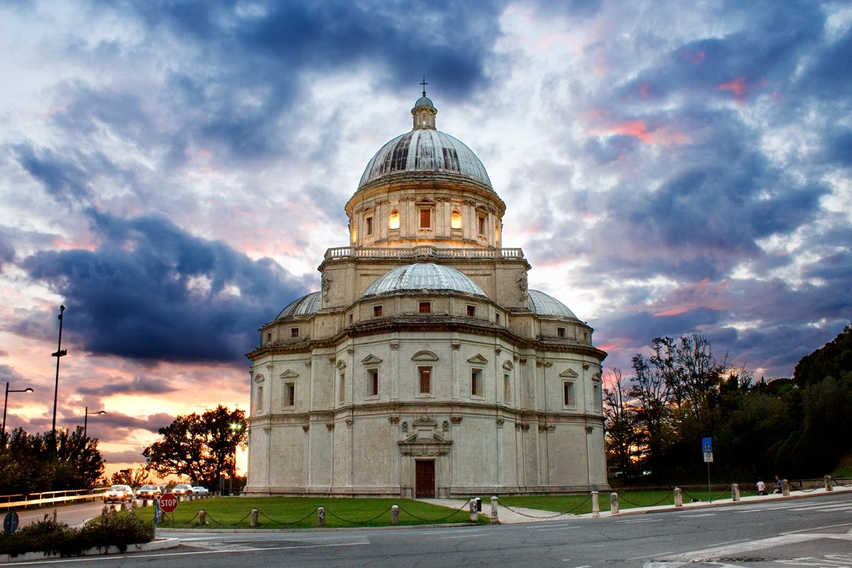 Đền thờ Santa Maria della Consolazione - Todi | Secret World Trip Planner