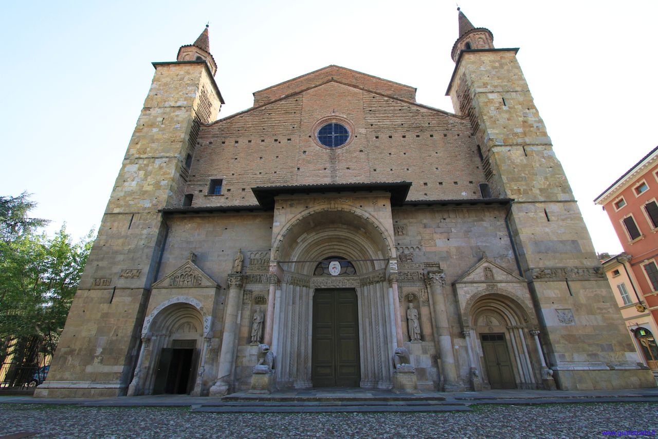 Катедралата на Фиденца - Fidenza | Secret World Trip Planner