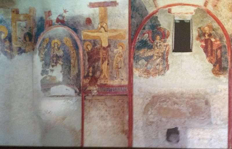 Epifanijeva kripta - Castel San Vincenzo | Secret World Trip Planner