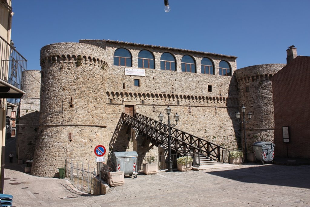 Dvorac Civitakampomarano - Civitacampomarano | Secret World Trip Planner