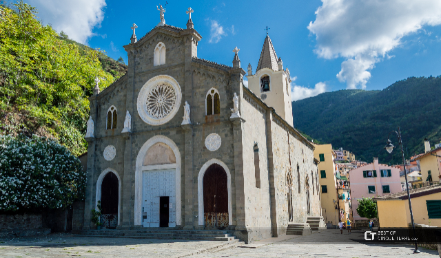 Iglesia de San Juan Bautista - Riomaggiore | Secret World Trip Planner
