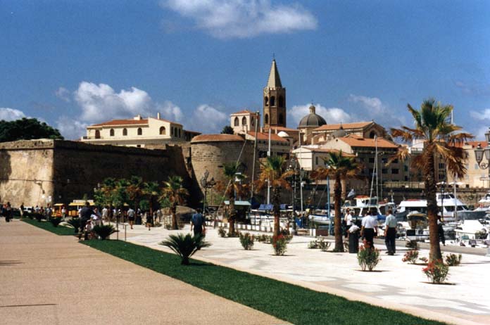 Alghero und Katalonien - Alghero | Secret World Trip Planner