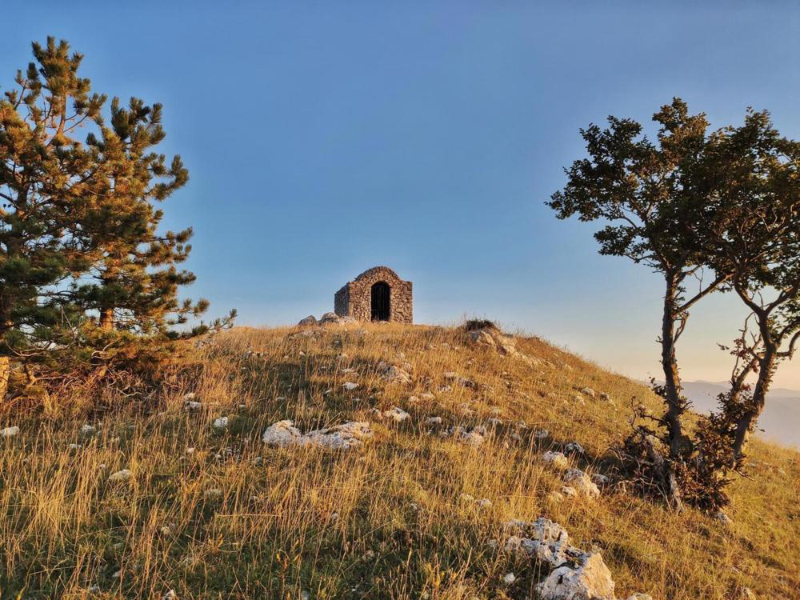 S. Croce ຂອງ Morrone - Serramonacesca | Secret World Trip Planner