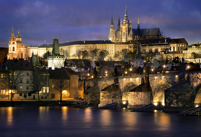 Prague Castle: World’s Largest Ancient Castle — 119 08 Praga 1