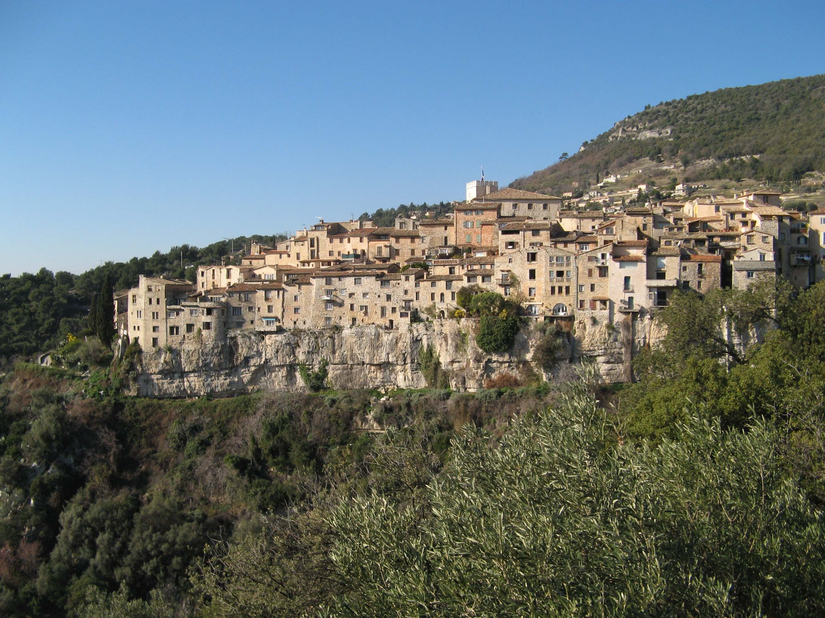 Tourrettes sur Loup,het dorp violets - Tourrettes-sur-Loup | Secret World Trip Planner