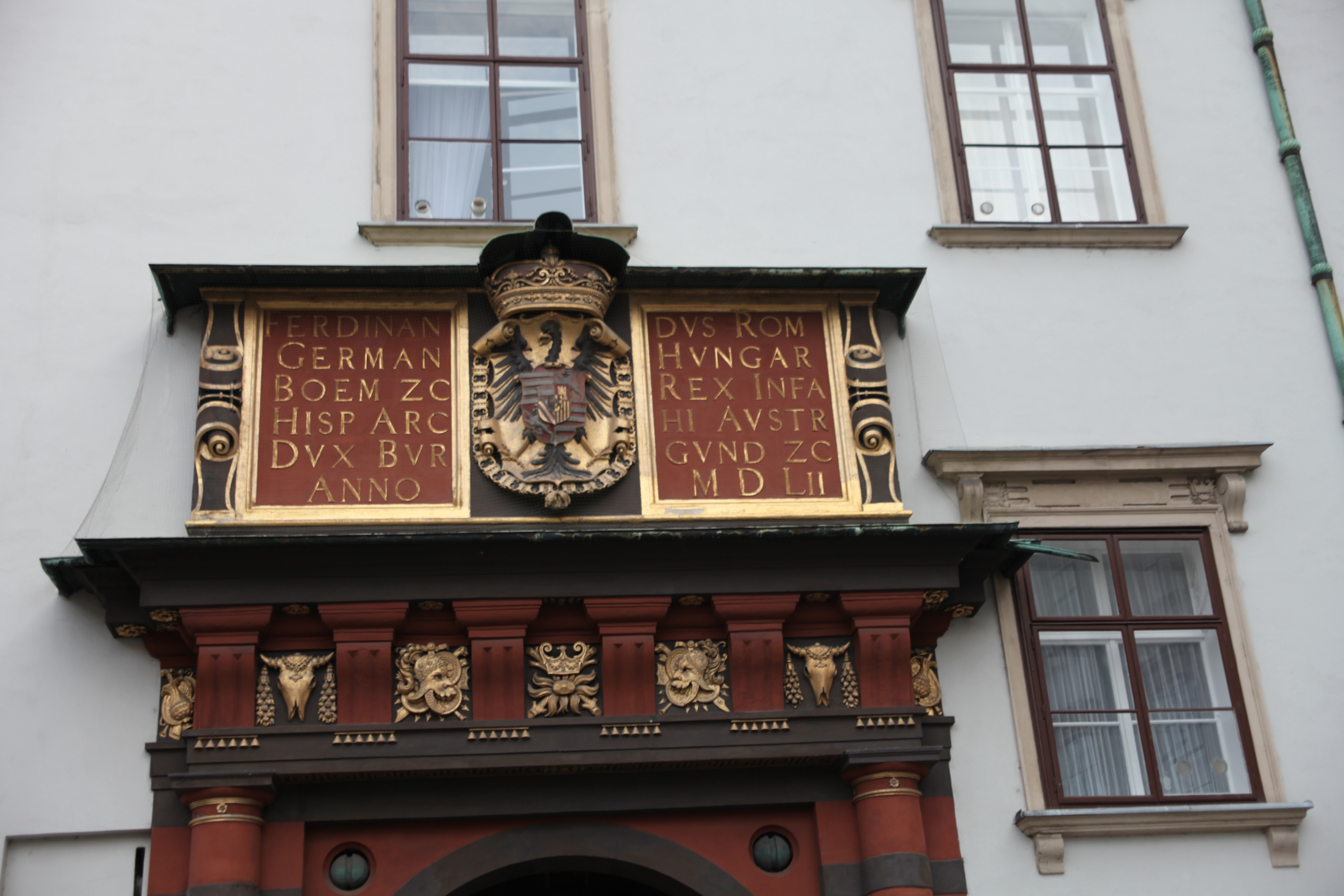 La Kaiserliche Schatzkammer (chambre du trésor impérial) est une section de la Hof - Wien | Secret World Trip Planner
