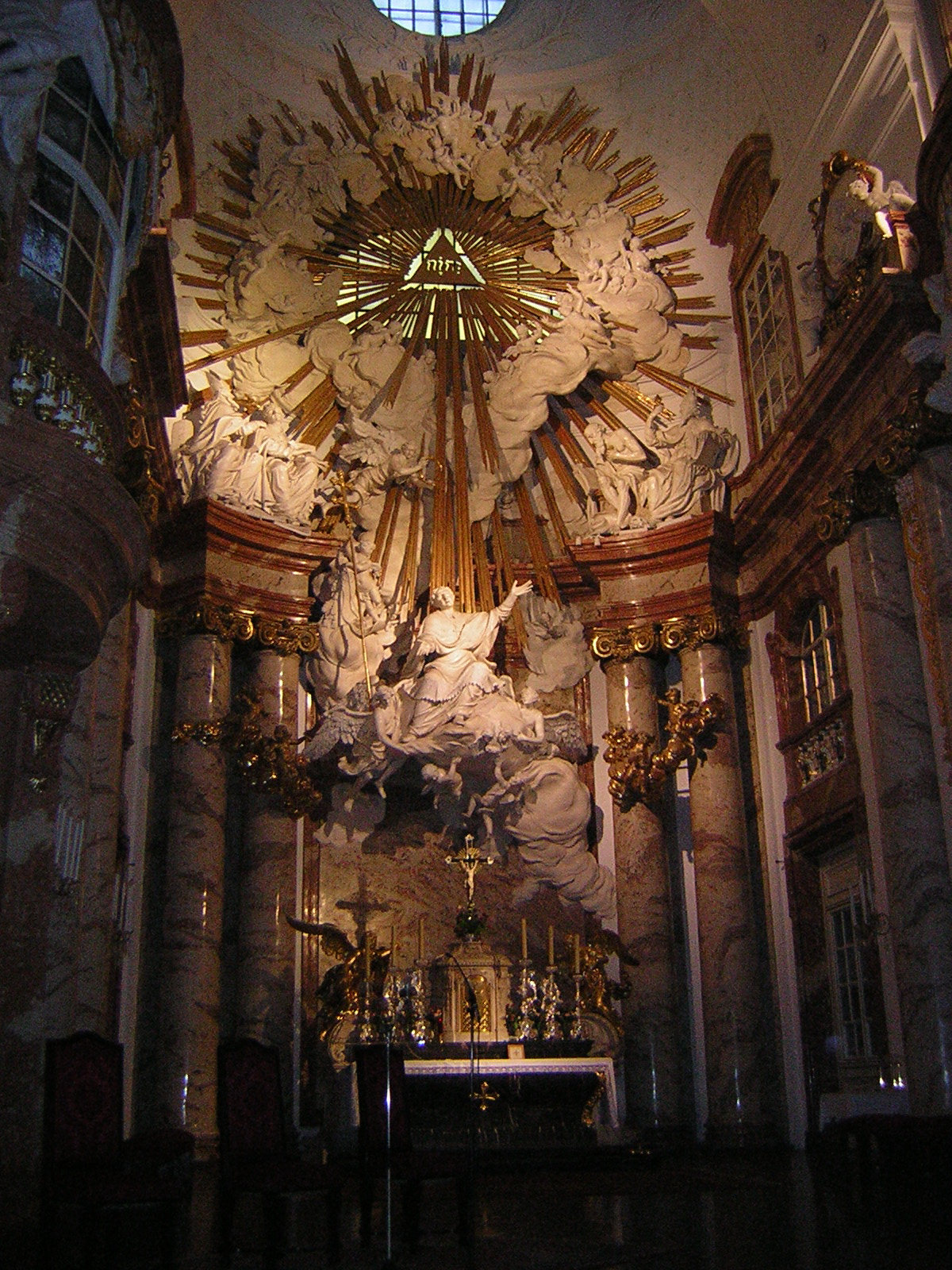 Vienna: Karlskirche - Vienna | Secret World Trip Planner