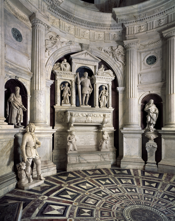 Gereja San Giovanni a Carbonara - Napoli | Secret World Trip Planner