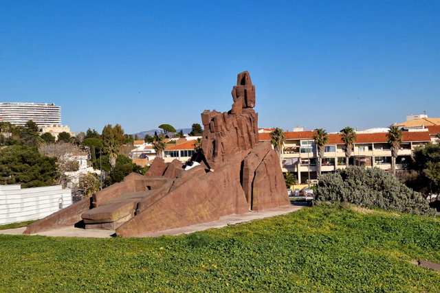 Arthur-Rimbaud-Denkmal - Marseille | Secret World Trip Planner