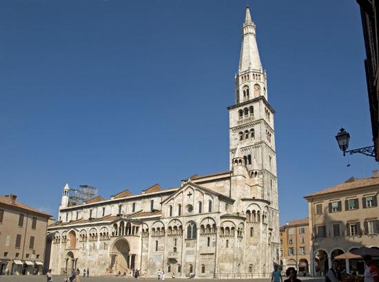 Modena sobori - Modena | Secret World Trip Planner
