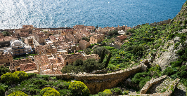 Svelati i misteri di Monemvasia: la città-fortezza della Grecia con la capsula del tempo - Malvasia | Secret World Trip Planner