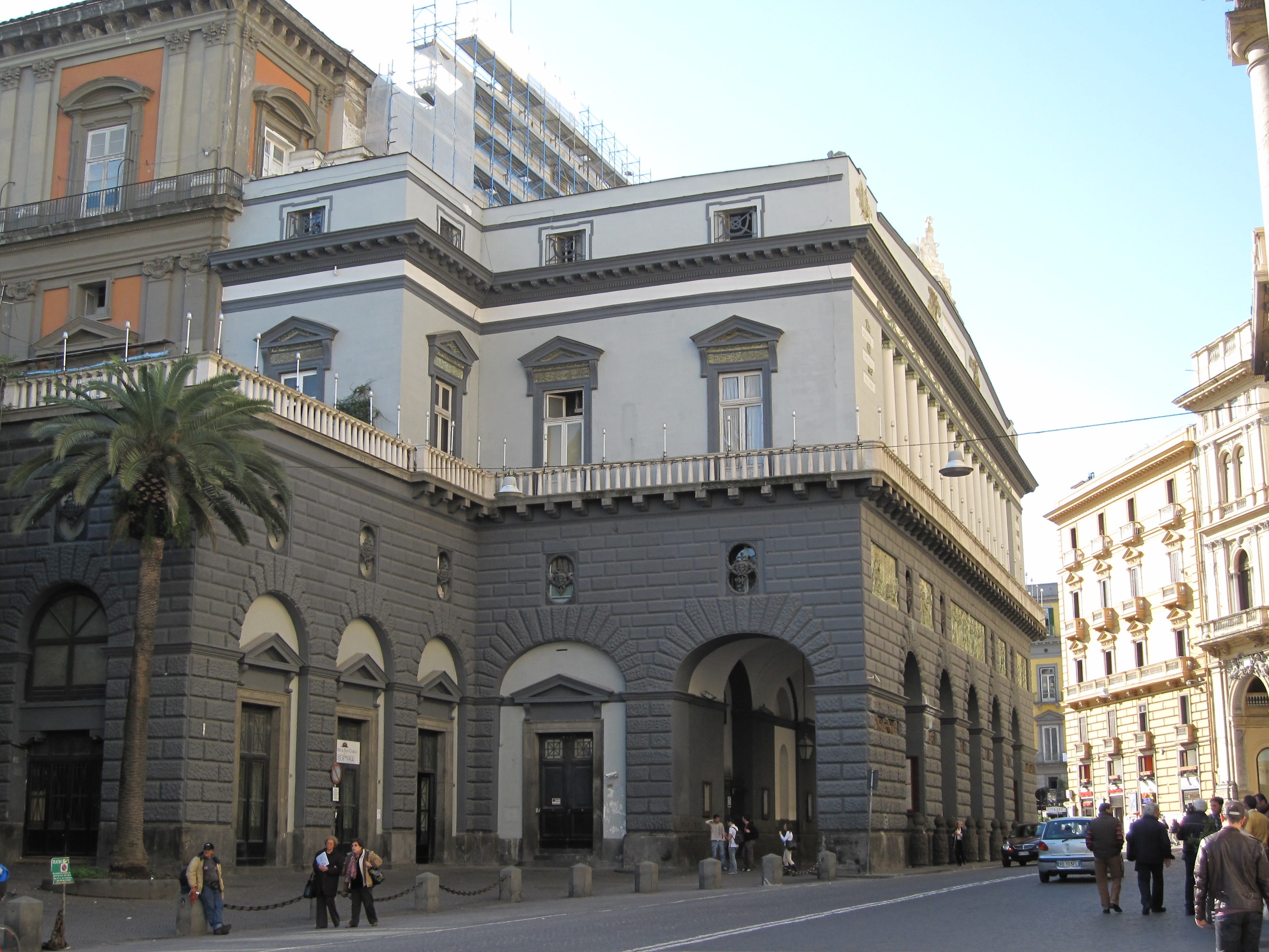 산 카를로 극장 - Napoli | Secret World Trip Planner