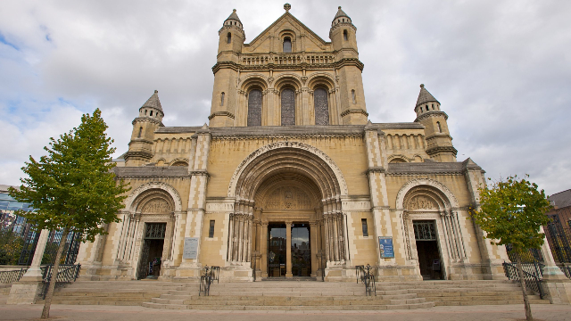Cathédrale Sainte-Anne - Donegall St | Secret World Trip Planner