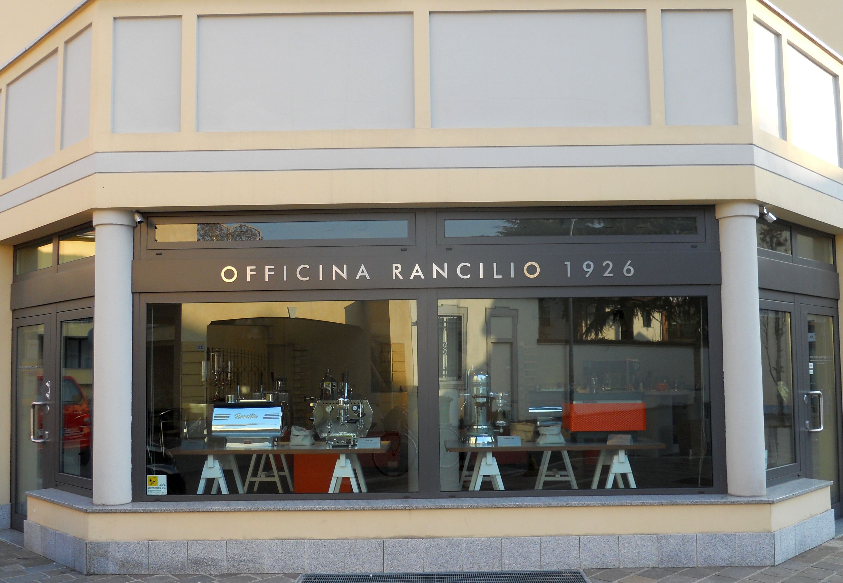 Milano | Officina Rancilio 1926 - Parabiago | Secret World Trip Planner